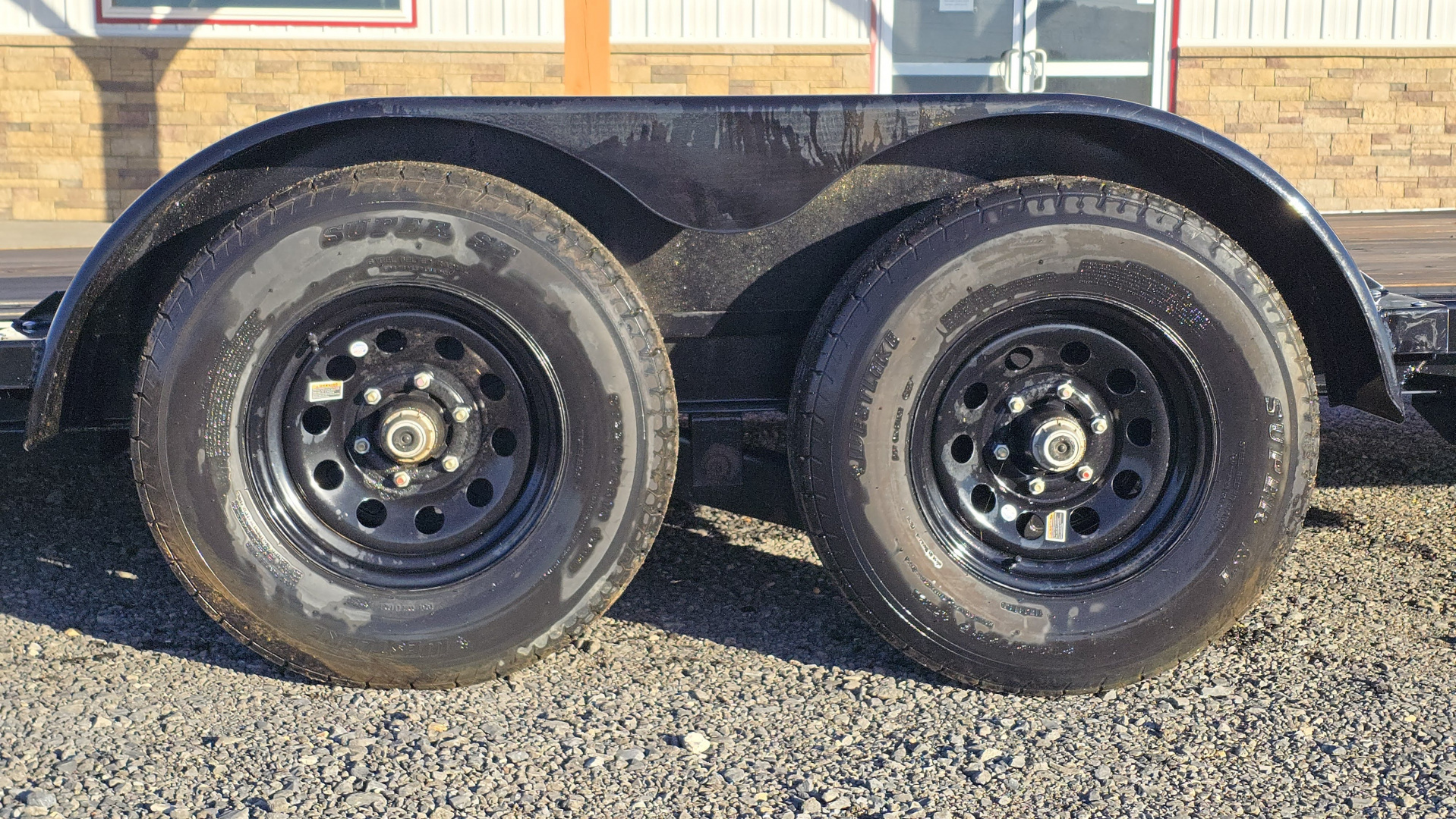 New 2024 Diamond C Car Trailer 9.8K GVWR / 83"x20' / Spare Tire Mount