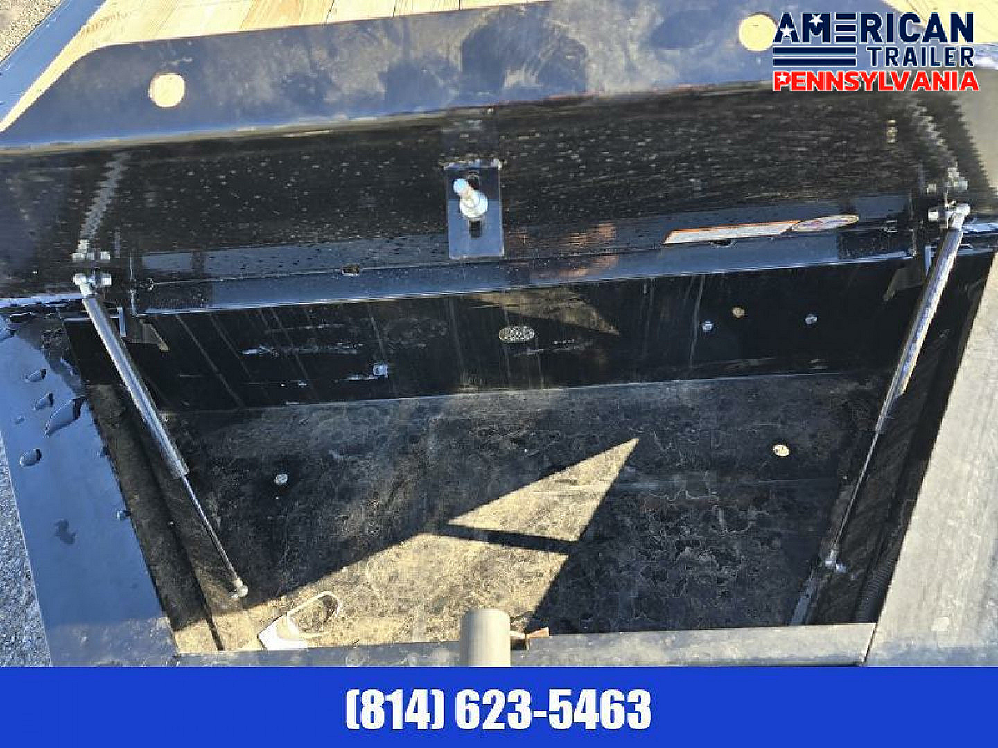 New Diamond C Car Trailer 9.8K GVWR / 83"x20' / Spare Tire Mount