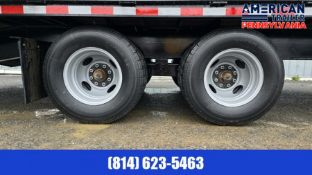 New American Pro Grade Gooseneck Trailer / 25' / 25K GVWR / Spare Mount