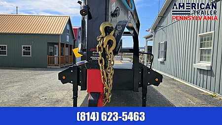 New PJ Low Pro Gooseneck with Hydraulic Dove / 25K GVWR / 32'