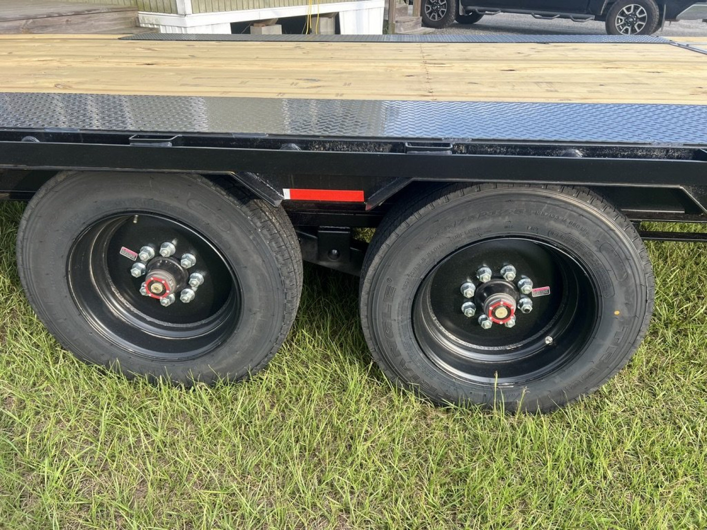 New 2026 Caliber Trailer Mfg 8.5x40 Gooseneck Equipment Trailer