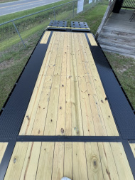 New 2026 Caliber Trailer Mfg 8.5x40 Gooseneck Equipment Trailer