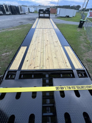 New 2026 Caliber Trailer Mfg 8.5x40 Gooseneck Equipment Trailer