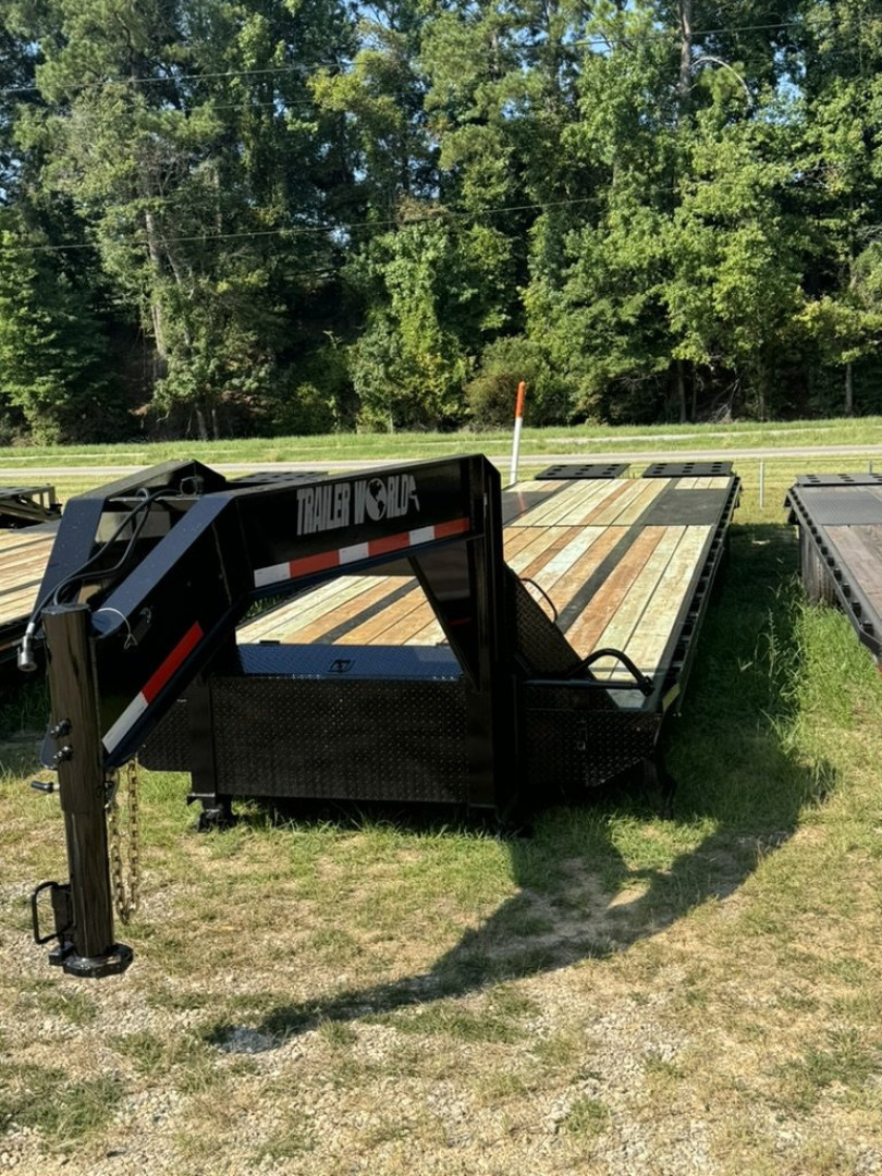 New 2026 Caliber Trailer Mfg 8.5x 40 Equipment Trailer