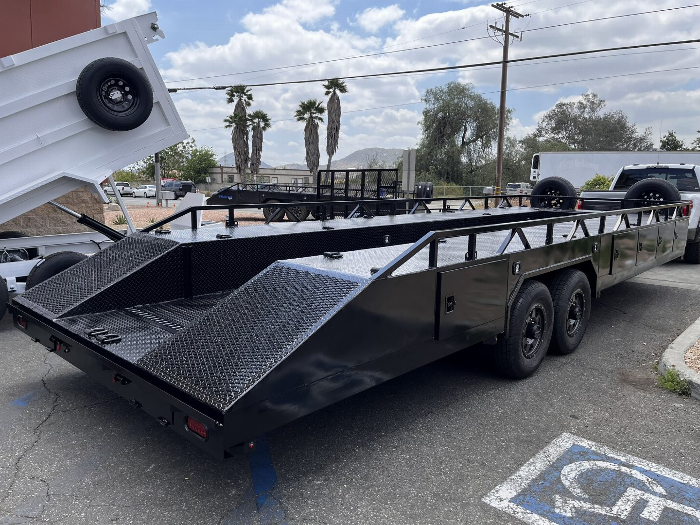 New 2026 FRACTAL 26' BOXED DECK BAJA TRAILER