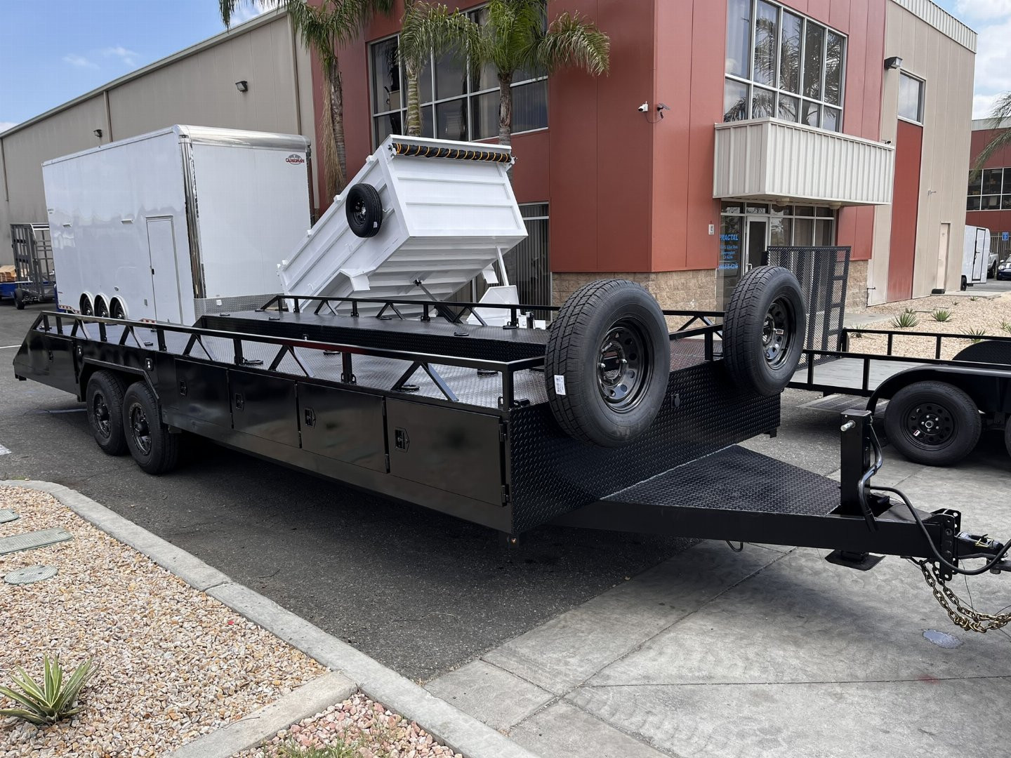 New 2026 FRACTAL 26' BOXED DECK BAJA TRAILER