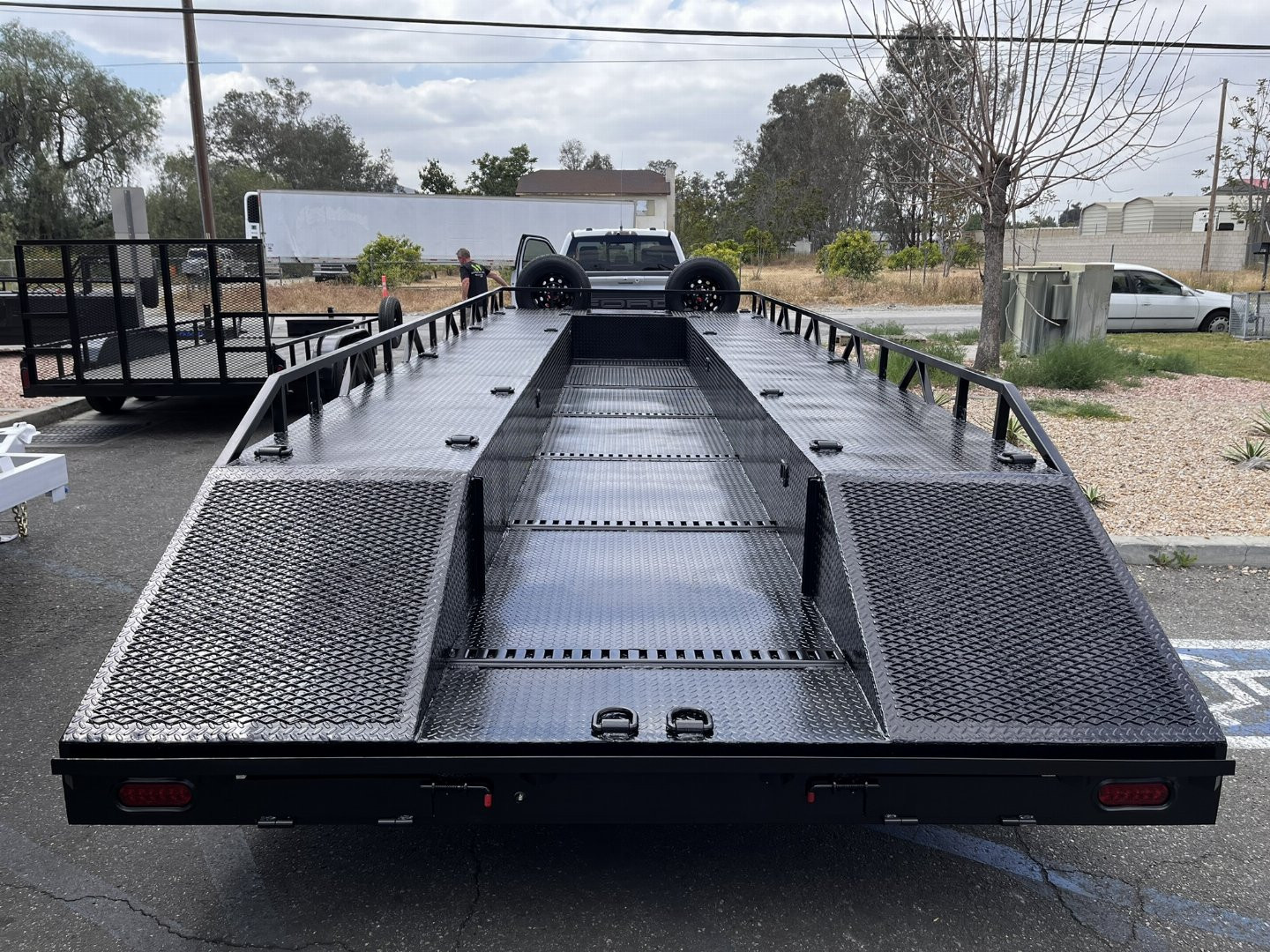 New 2026 FRACTAL 26' BOXED DECK BAJA TRAILER