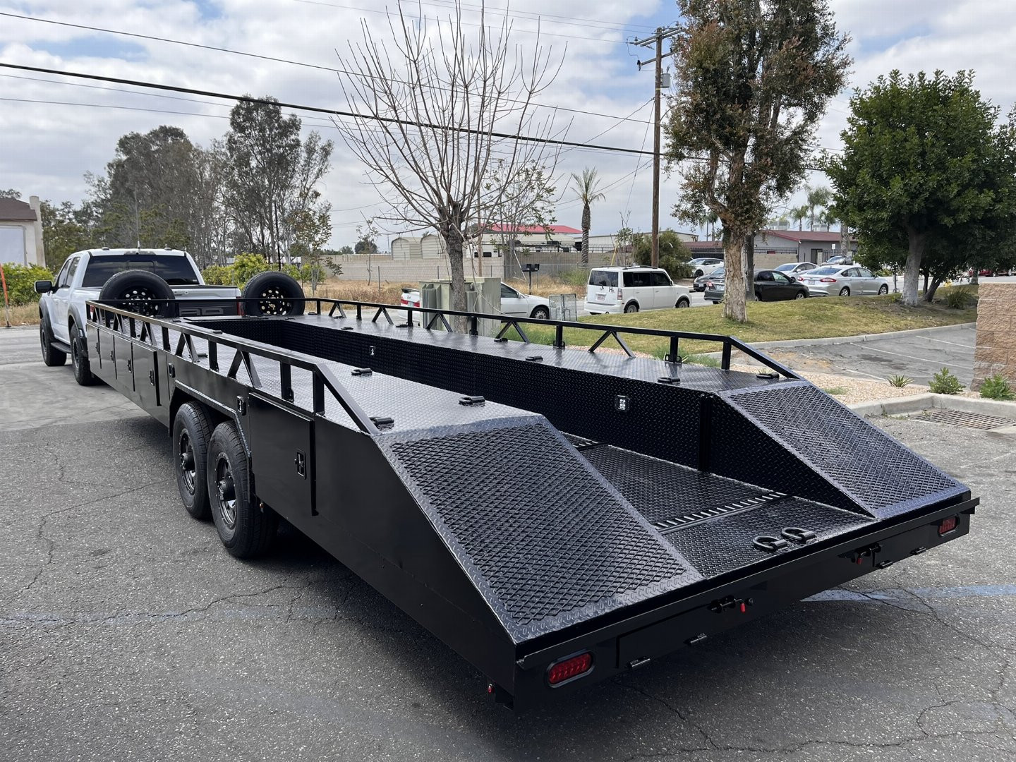 New 2026 FRACTAL 26' BOXED DECK BAJA TRAILER