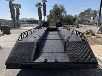 New 2026 FRACTAL 24' BAJA BOXED DECK TRAILER