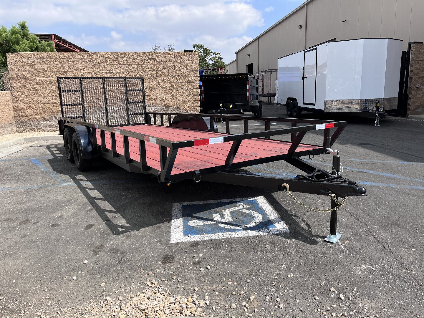 New 2025 Fractal "SXS" 20' UTILITY TRAILER