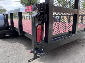 New 2025 Fractal "SXS" 20' UTILITY TRAILER