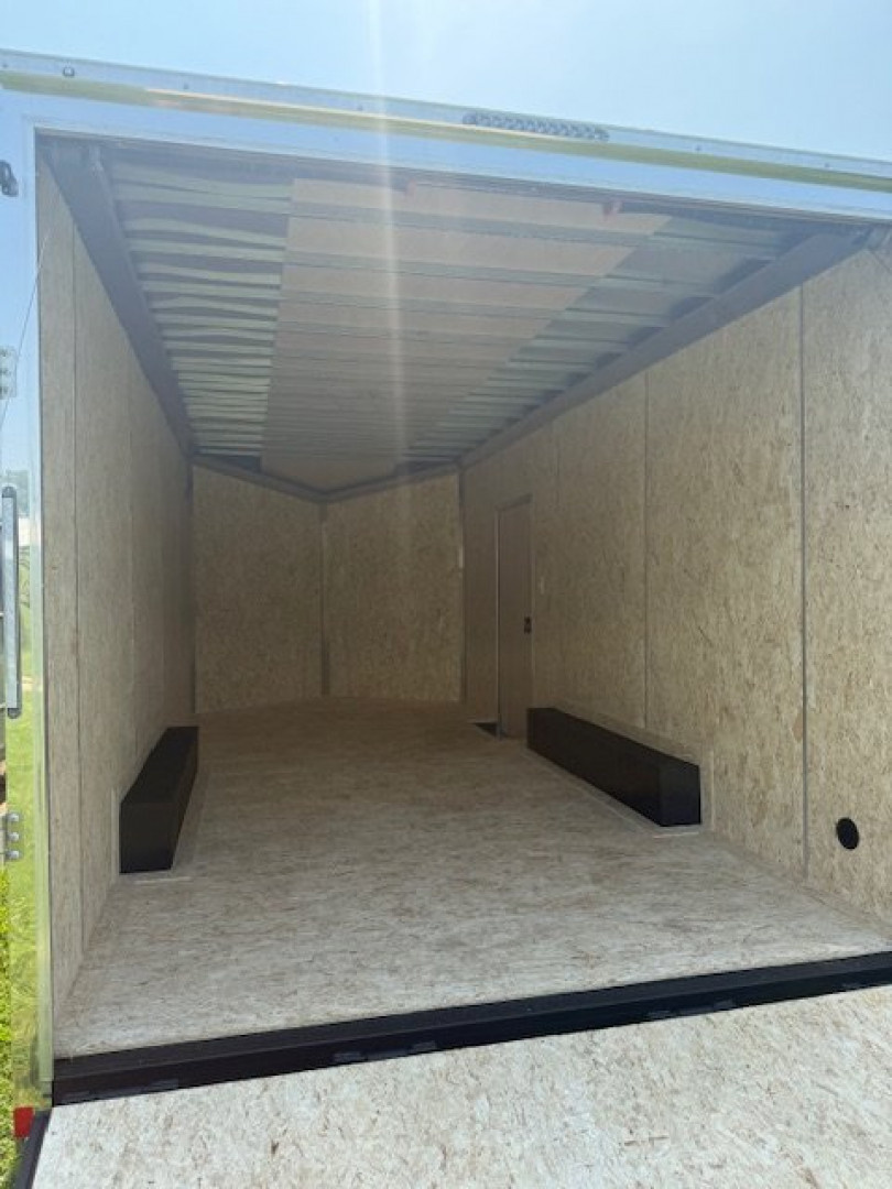New 2025 FORMULA Trailers CONQUEST 8.5x18 Cargo w/ .080 POLYCORE & / Enclosed Trailer