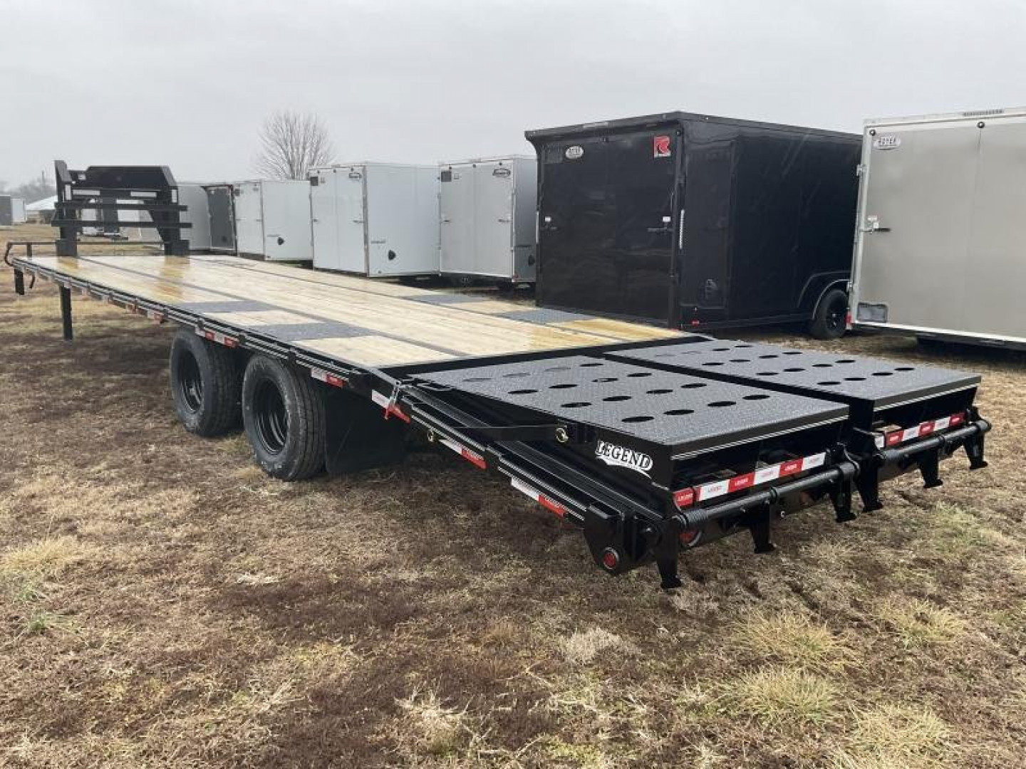 New 2025 Legend Trailers of Texas 30' GOOSENECK TA DUALS Deckover Trailer