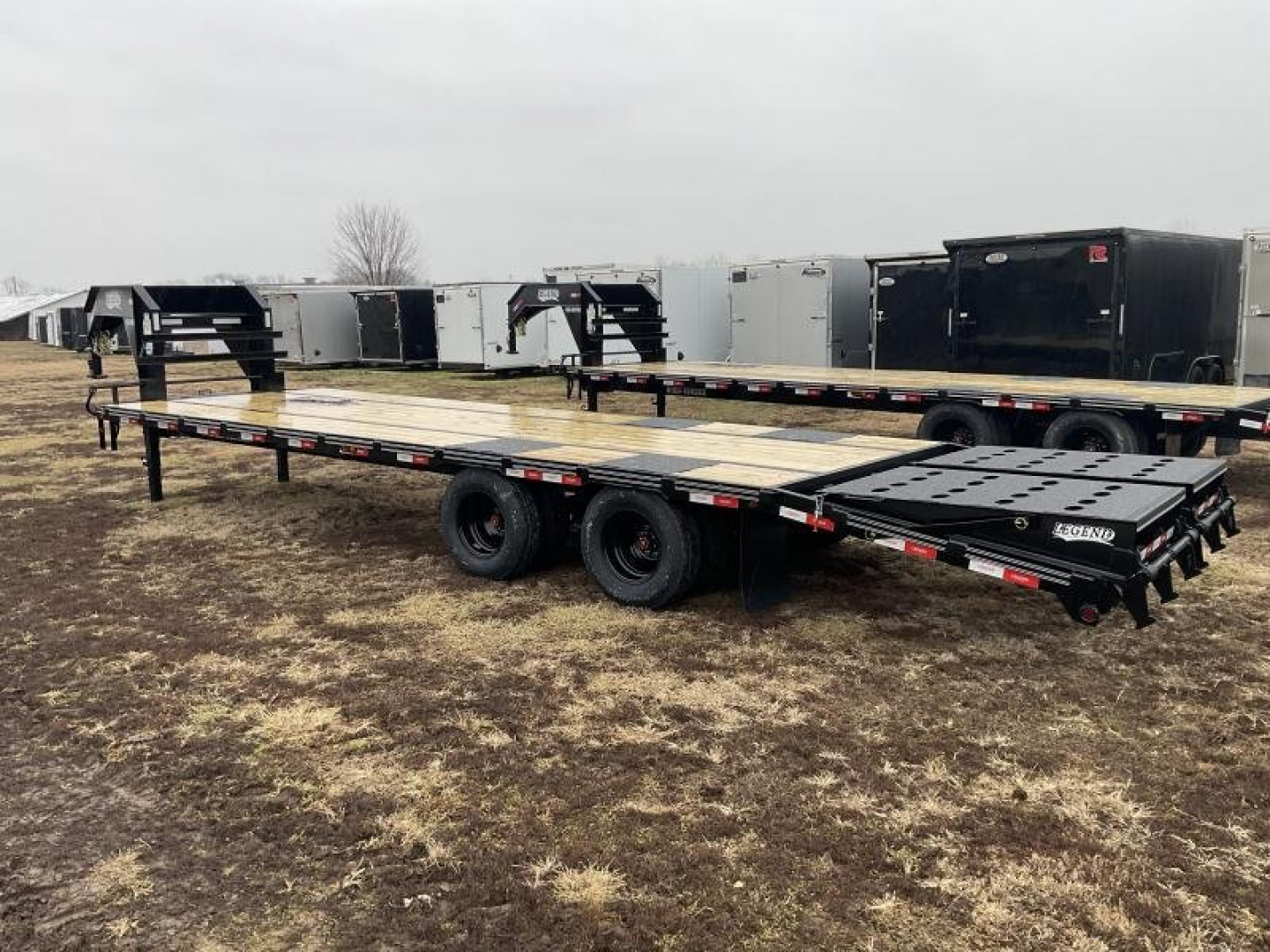 New 2025 Legend Trailers of Texas 28' GOOSENECK TA DUALS Deckover Trailer