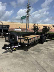 New 2025 Texas Bragg Trailers 83x20 Utility Trailer