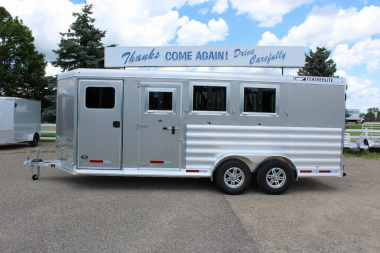 New 2025 Featherlite Trailers 3 Horse Trailer