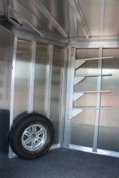 New 2025 Featherlite Trailers 3 Horse Trailer