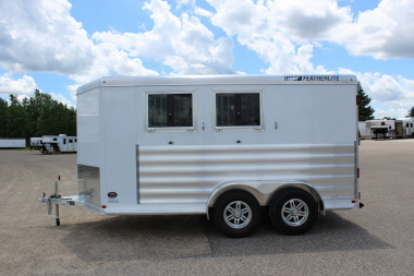 New 2025 Featherlite Trailers 9400 2 Horse BP Horse Trailer