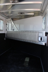 New 2025 Featherlite Trailers 9400 2 Horse BP Horse Trailer