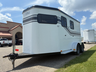 Used 1998 Trail-ET 2H Slant Load BP Horse Trailer