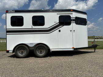Used 1998 Trail-ET 2H Slant Load BP Horse Trailer