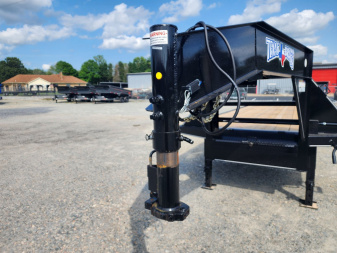 New 2025 TEXAS BRAGG TRAILERS Gooseneck 25+5 20K Flatbed Trailer