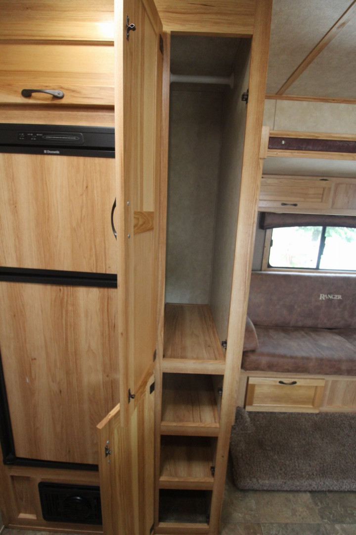Used 2017 Bison Trailers 3 Horse LQ Trailer