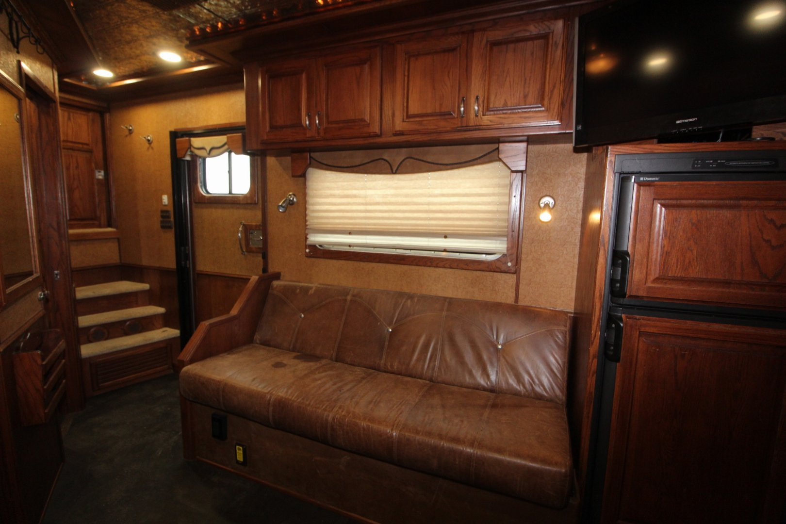 Used 2007 Bloomer 4HR 16' LQ Slide Out Horse Trailer