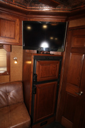 Used 2007 Bloomer 4HR 16' LQ Slide Out Horse Trailer