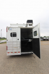Used 2007 Bloomer 4HR 16' LQ Slide Out Horse Trailer