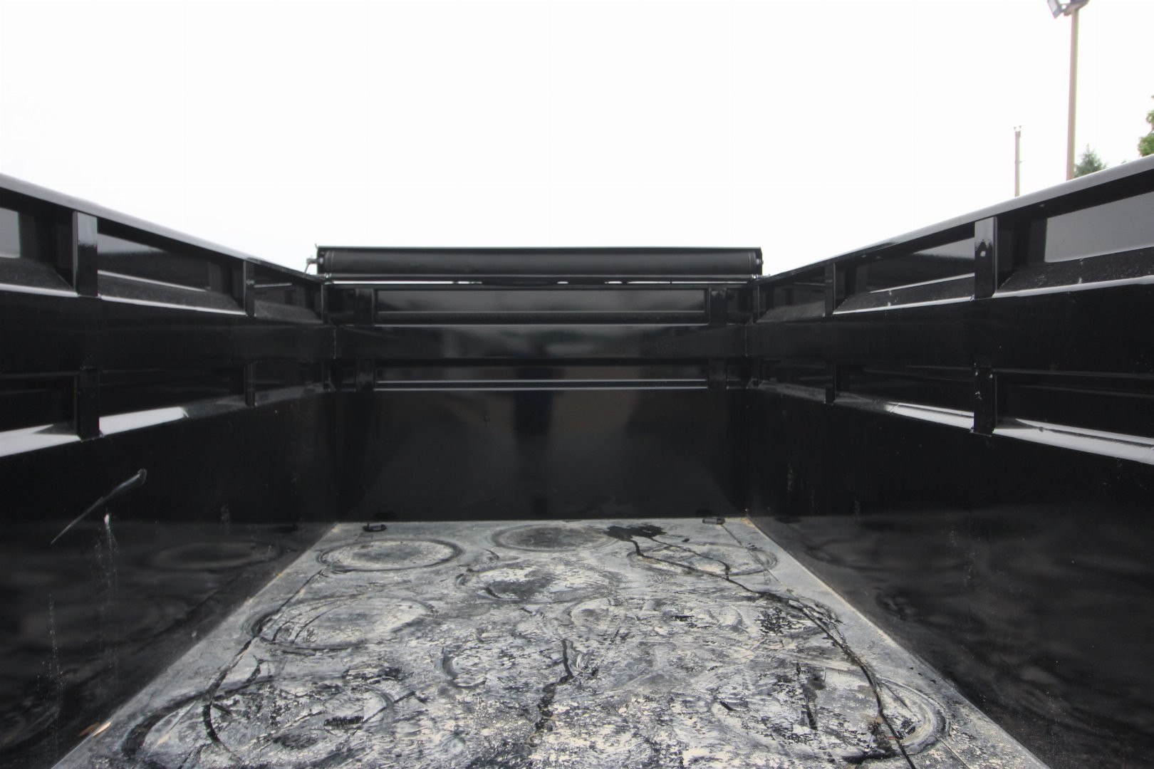 New 2025 Load Trail 48" Sides 16' GN Dump Trailer