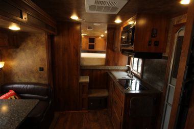 Used 2014 Lakota 4HR Stock/Combo LQ Horse Trailer