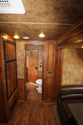Used 2014 Lakota 4HR Stock/Combo LQ Horse Trailer