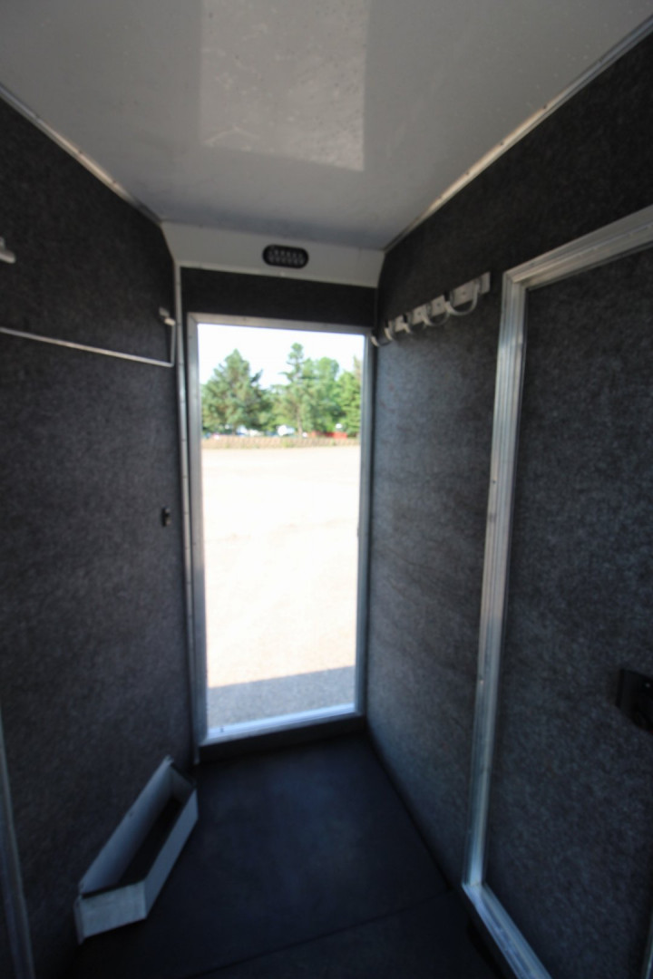 Used 2021 SMC Stock/Combo LQ Horse Trailer