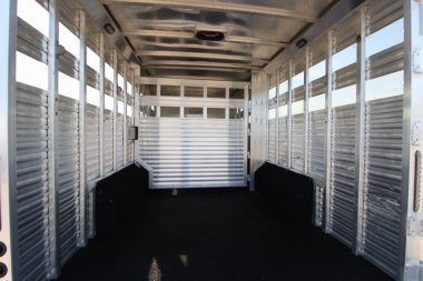 Used 2021 SMC Stock/Combo LQ Horse Trailer