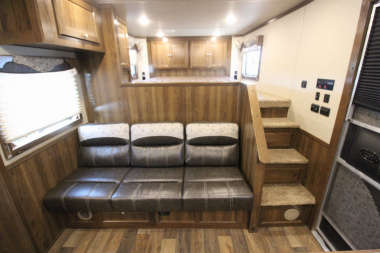 Used 2021 SMC Stock/Combo LQ Horse Trailer