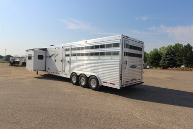 Used 2021 SMC Stock/Combo LQ Horse Trailer