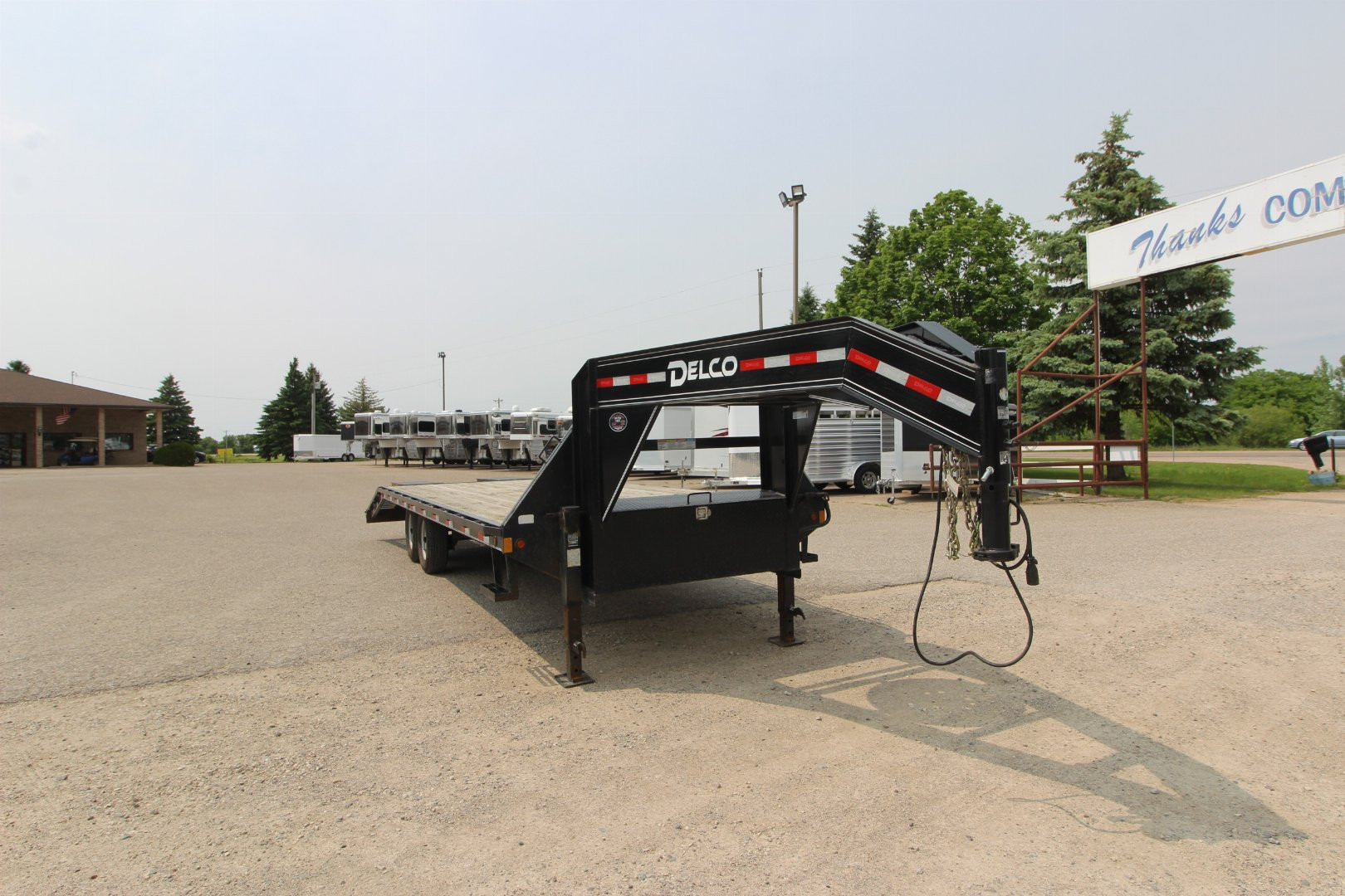 Used 2021 Delco Trailers 20' + 5' Flatbed Trailer