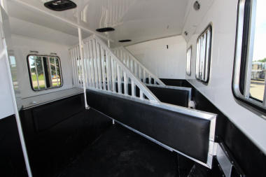 Used 2016 Bison Trailers 3HR 13' LQ Horse Trailer