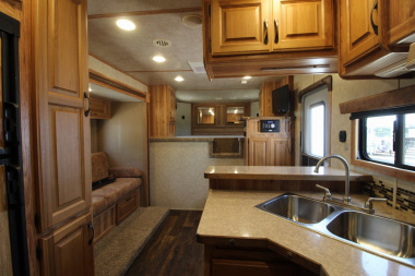 Used 2016 Bison Trailers 3HR 13' LQ Horse Trailer