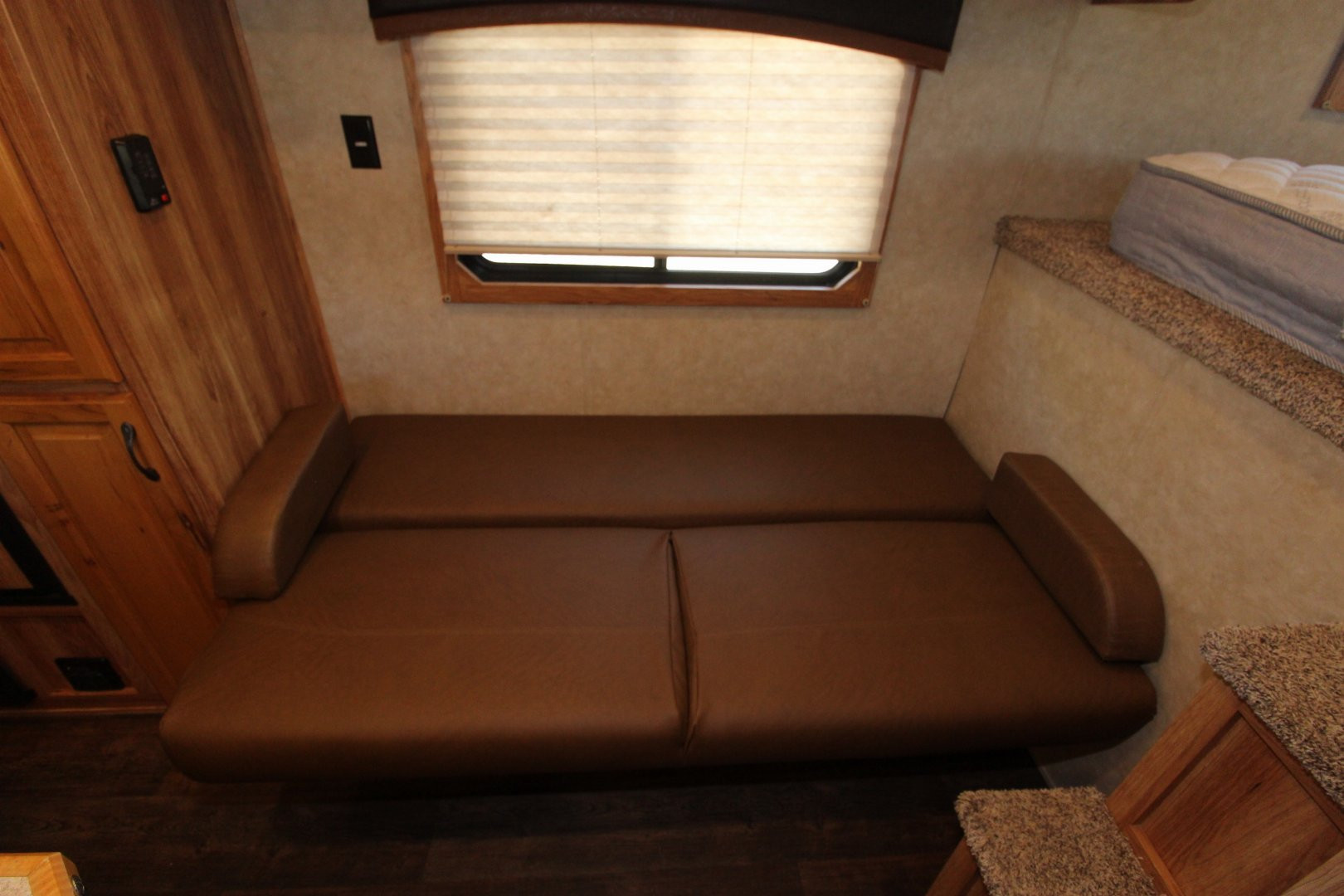 Used 2015 Bison Trailers 3HR LQ Horse Trailer