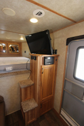 Used 2015 Bison Trailers 3HR LQ Horse Trailer