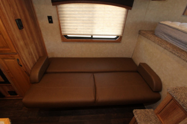 Used 2015 Bison Trailers 3HR LQ Horse Trailer