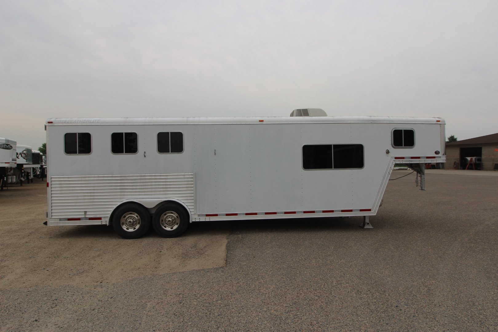 Used 2005 Featherlite Trailers 3HR Weekender Horse Trailer