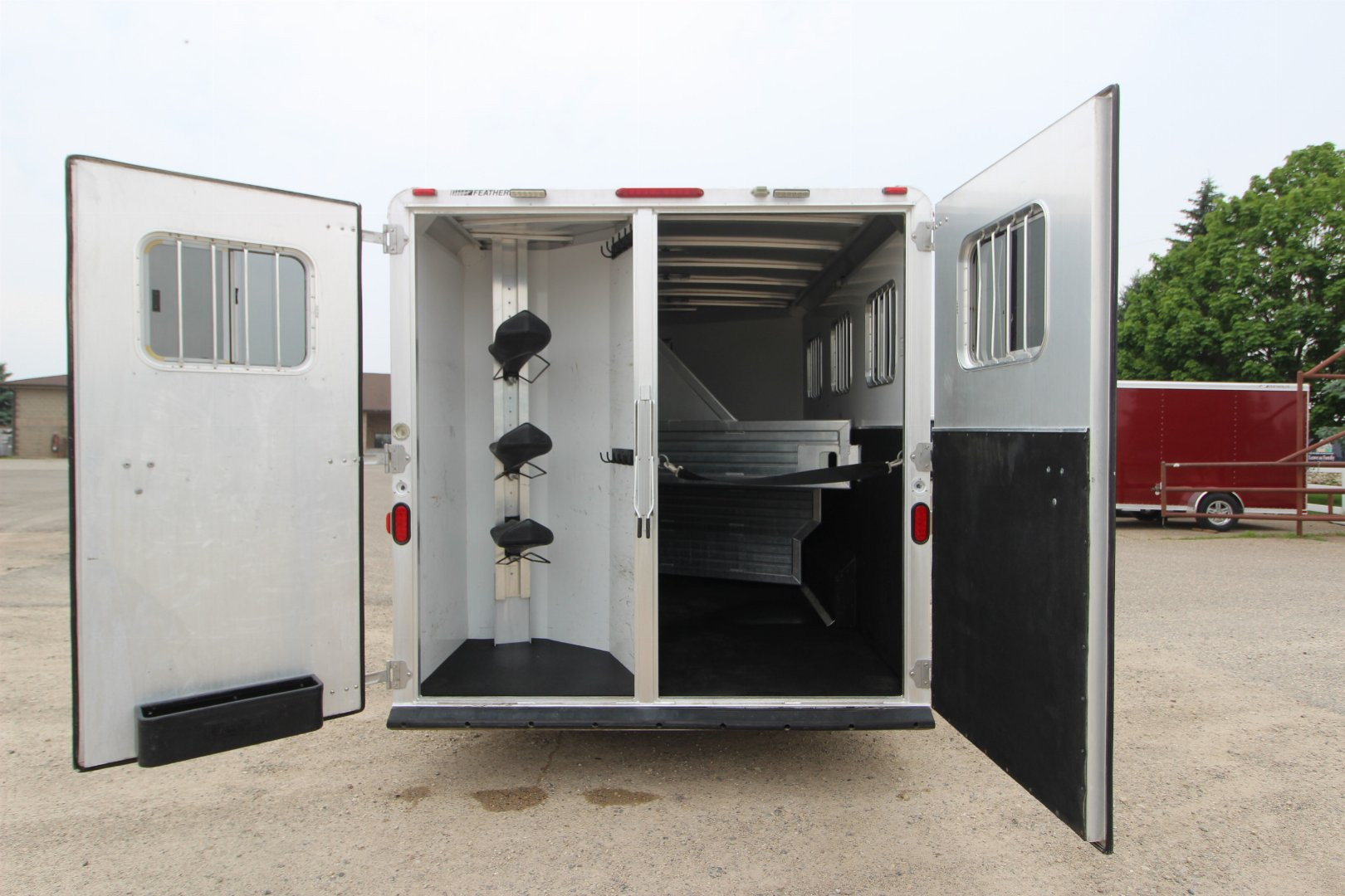 Used 2005 Featherlite Trailers 3HR Weekender Horse Trailer