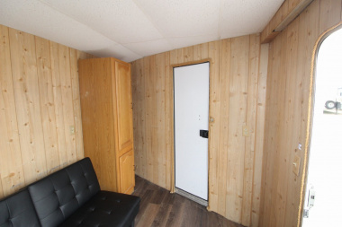 Used 2005 Featherlite Trailers 3HR Weekender Horse Trailer