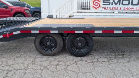 New 2025 Belmont 20+4 Deckover Gooseneck w/ Full Width Wedge Ramps