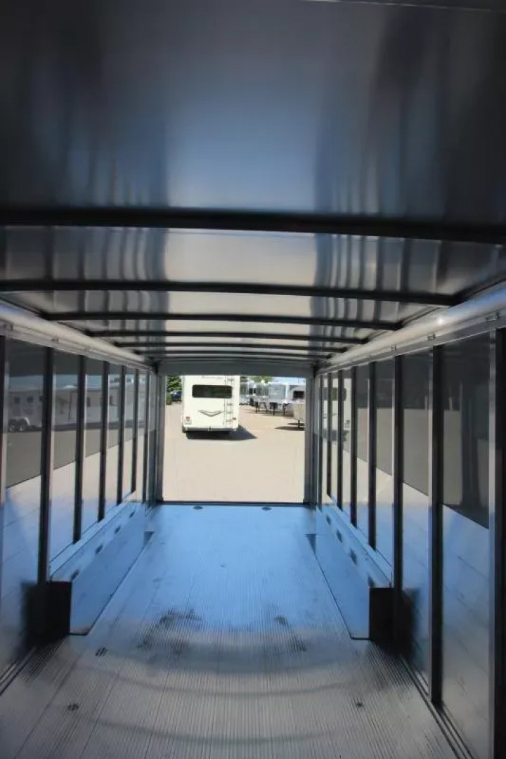 New 2026 Sundowner Trailers 24' Workhorse GN  Car Hauler