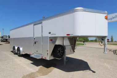 New 2026 Sundowner Trailers 24' Workhorse GN  Car Hauler
