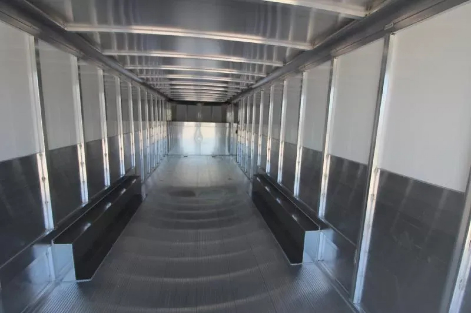 New 2025 Sundowner 28' GN Car / Racing Trailer